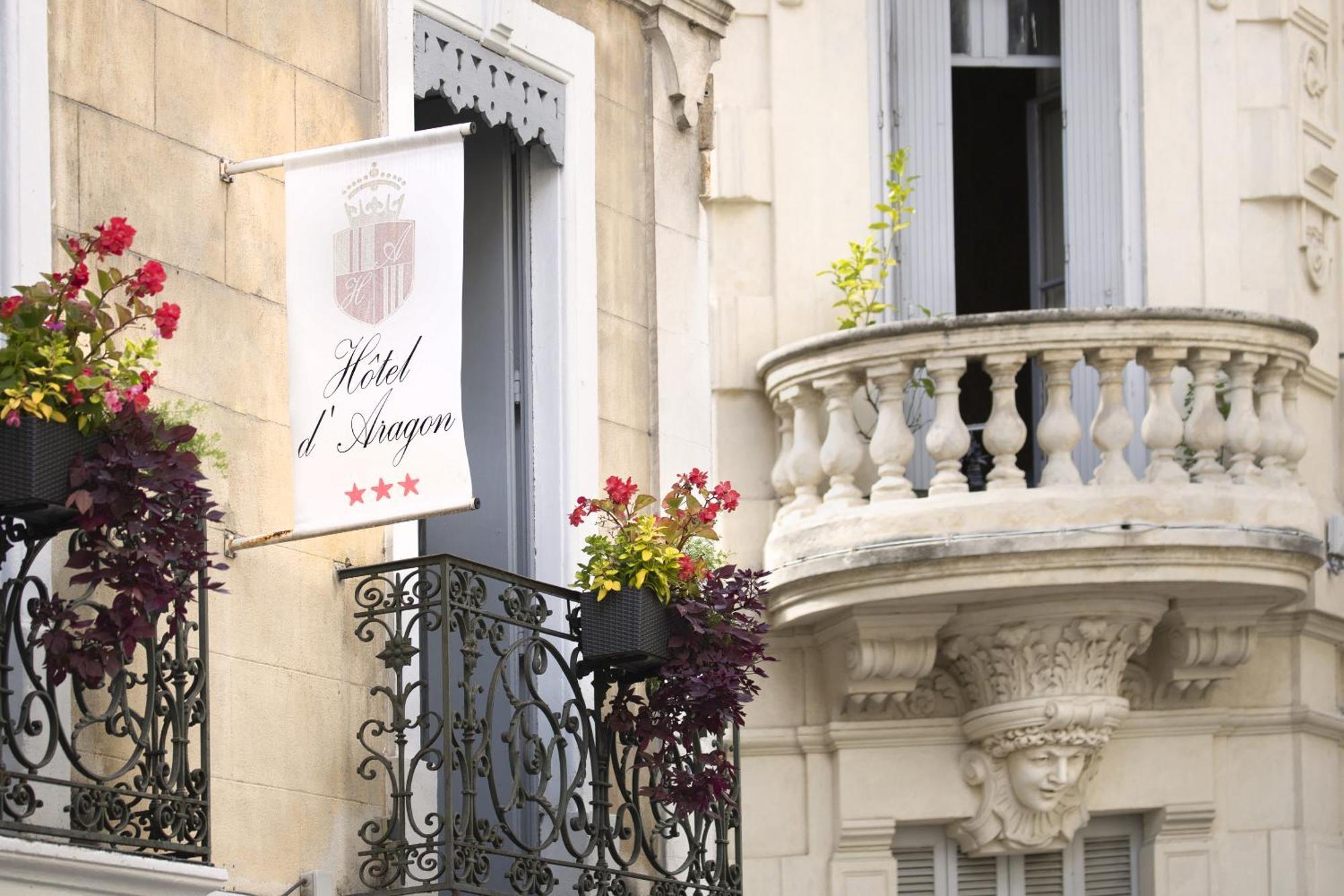 Hotel D'Aragon - Place De La Comedie Montpellier Exterior foto